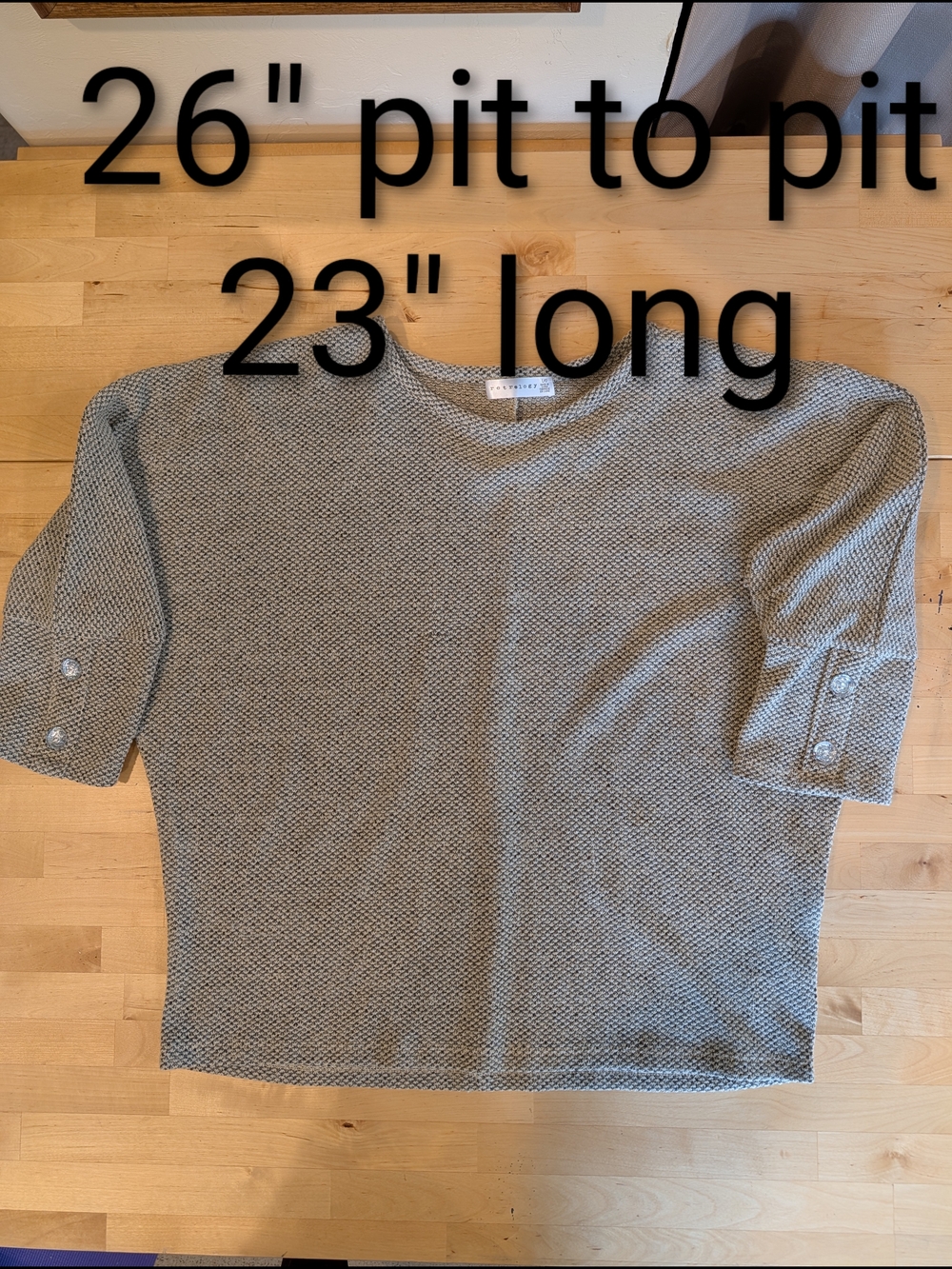 Retrology-Textured Tan Speckled Knit Top with Buttoned 3/4 Sleeves - Picture 5 of 9